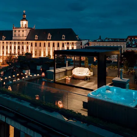 Inqse Marina Aparthotel