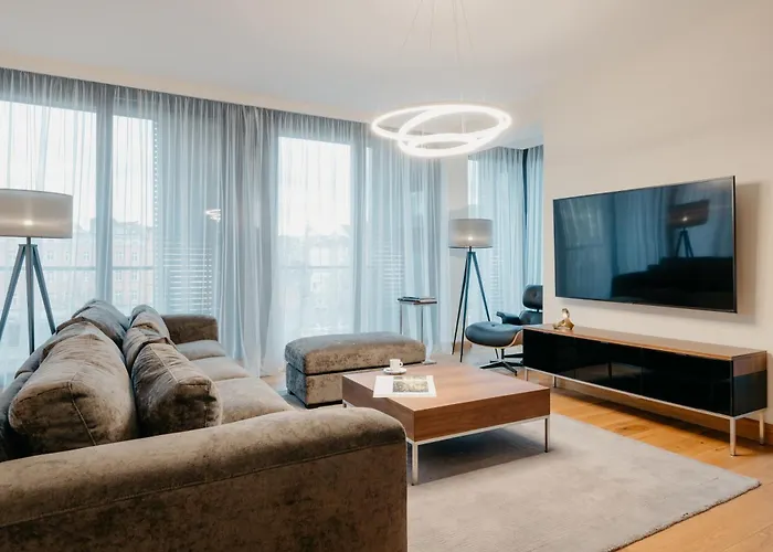 Aparthotel Inqse Marina 4*